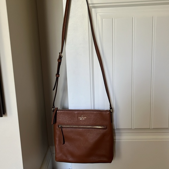 Kate Spade Jackson Crossbody - Picture 2 of 7